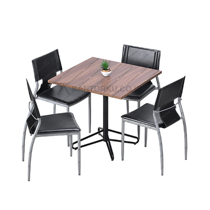 Furnitur makan Cofemo modern dengan kursi kaki metal melengkung dan meja kayu — Kantorkudotcodotid.