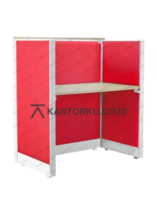 Meja Partisi Evolux dengan panel kain dan desain cubical — kantorku