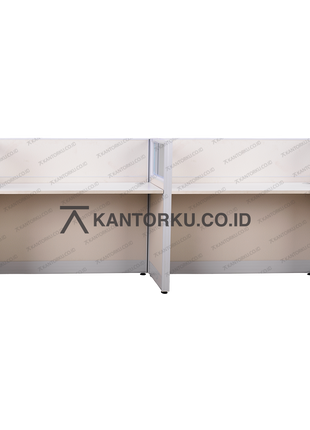 Workstation empat pengguna warna krem dan maple cerah – kantorku.co.id