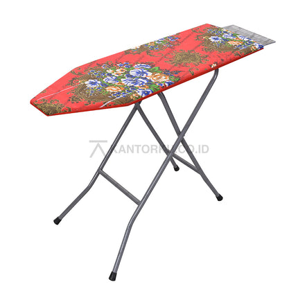 Meja setrika kayu ramin kokoh dan mudah disimpan setelah digunakan – Kantorku.co.id