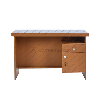 Meja kerja OLC Mawar setengah biro dengan penyimpanan tertutup dan kunci keamanan — kantorkudotcodotid.