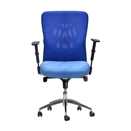 Kursi kantor Subaru MS 60 TA dengan sandaran lengan ergonomis dan footbase aluminium.