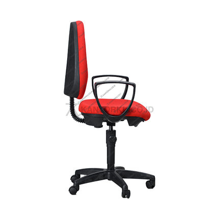 Savello kursi ergonomis dengan material berkualitas tinggi dan desain fungsional, memberikan kenyamanan serta performa maksimal di Kantorku.