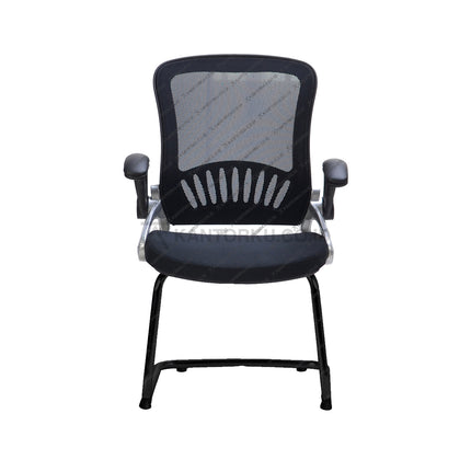 Savello Radiant V kursi hadap ergonomis dengan kaki metal chrome elegan, menghadirkan suasana profesional di ruang rapat Kantorku.