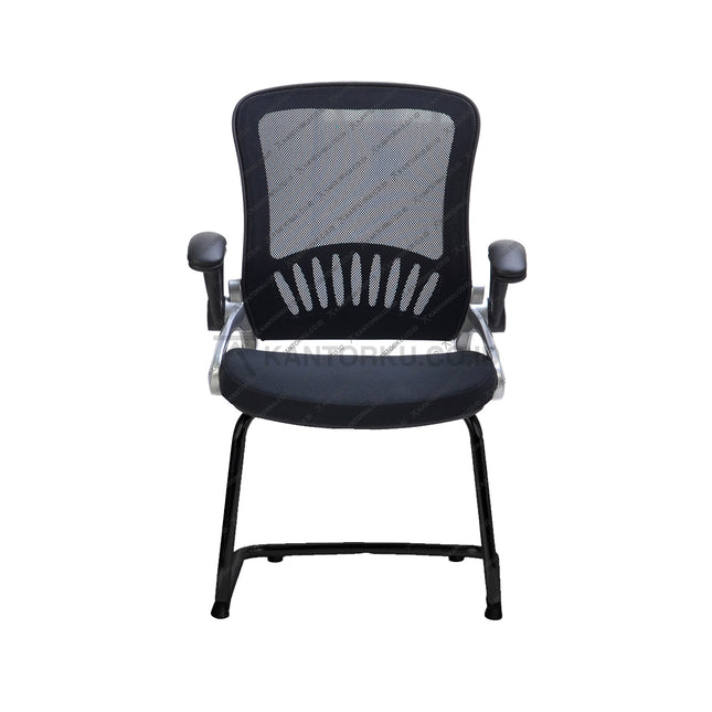 Savello Radiant V kursi hadap ergonomis dengan kaki metal chrome elegan, menghadirkan suasana profesional di ruang rapat Kantorku.