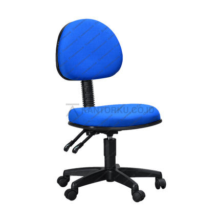 Kursi kerja Savello dengan desain modern, gaslift halus, dan nylon footbase kuat yang memberikan stabilitas tinggi di kantorku.co.id.