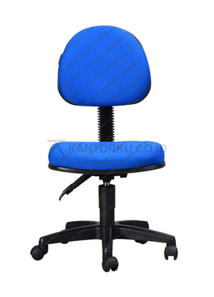 Kursi Staf Savello ergonomis dengan fitur gaslift presisi dan kaki nylon kokoh, dirancang untuk mendukung kenyamanan dan produktivitas kerja di Kantorku.
