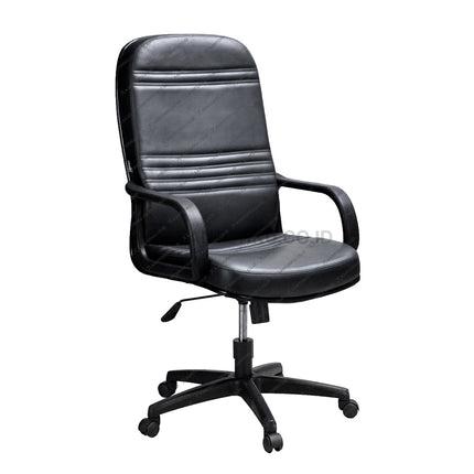 Kursi direktur Savello Royal H premium dengan bahan oscar berkualitas tinggi dan armrest lembut yang memberikan dukungan maksimal di kantorku.co.id.