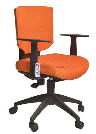 Kursi kantor Savello modern dengan fitur gaslift halus dan desain ergonomis elegan, menghadirkan kenyamanan dan performa tinggi di kantorku.co.id.