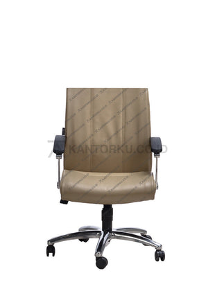 Savello Kursi Manager ergonomis dengan sandaran lengan finishing gloss dan desain mewah untuk ruang kerja modern di Kantorku.