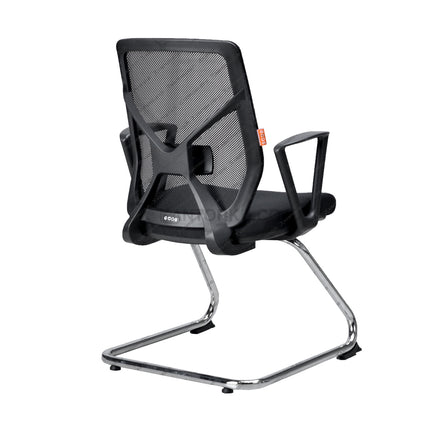 Kursi kantor tanpa roda dengan sandaran ergonomis dan kaki chrome berbentuk U