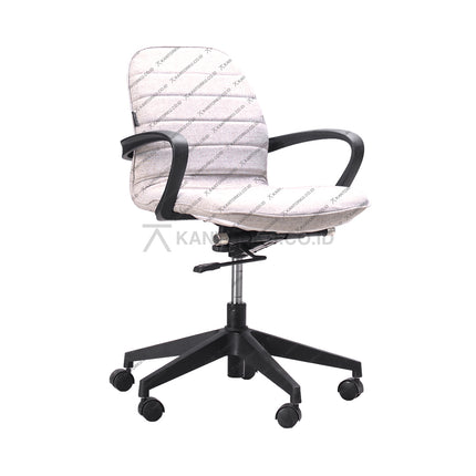 Kursi kerja Ergotec SD101XA ergonomis dengan material mesh dan fabric berkualitas tinggi Kantorku.co.id