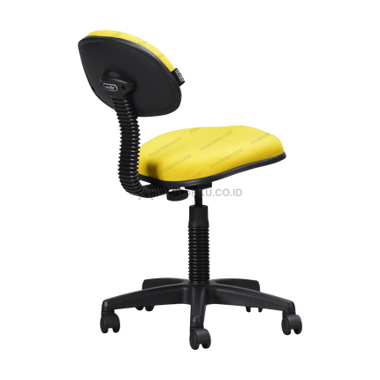 Kursi Savello synchro mechanism meningkatkan kenyamanan kerja – kantorku.co.id