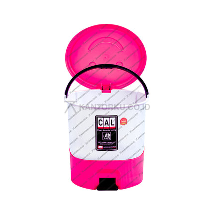 Tempat sampah Shinpo kapasitas sedang dengan desain minimalis dan bahan plastik berkualitas – Kantorku