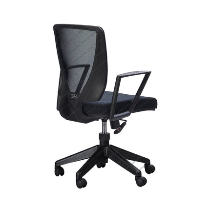 Kursi Savello desain modern elegan dan nyaman – kantorkudotcodotid