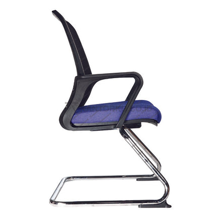 Kursi kantor Ecos SKM 3305 A Kursi hadap dengan desain elegan dan fungsional. Menggunakan kaki model cantilever berbahan chrome
