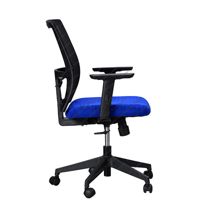 Kursi Staff Ergotec TM 101 XB dengan desain modern dan material mesh berkualitas tinggi Kantorku