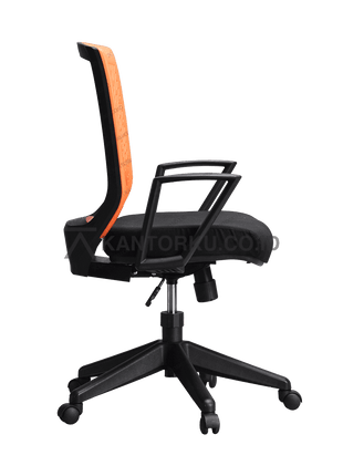 kursi kerja bergaya modern dengan sandaran ergonomis dan kaki roda fleksibel — kantorkudotcodotid