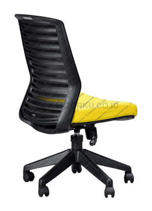 Kursi Kantor Ergonomis - Kursi Kerja desain Minimalis - Kursi Staff - Kursi Karyawan - kursi dengan roda, dan tuas hidrolik - SAVELLO VIENTA Kursi Kantor ergonomis cocok digunakan sebagai kursi rapat desain elegan harga ramah di kantong - Savello - KANTORKU