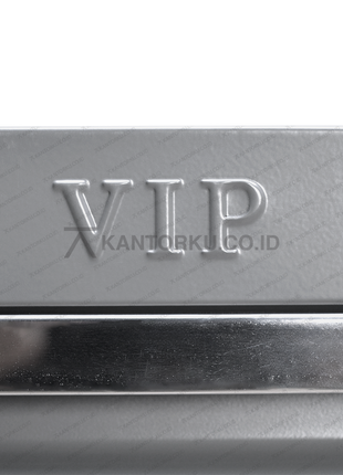VIP lemari arsip modern V 303 tahan lama dan elegan tersedia di Kantorku