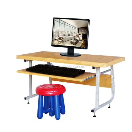 Meja komputer Lunar modern dengan sistem knockdown praktis dari Kantorku