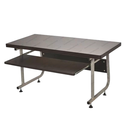 Meja kerja Lunar dengan desain elegan dan mudah dirakit dari kantorku.co.id